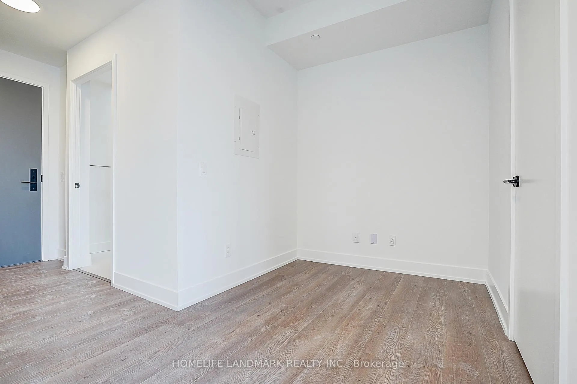 Photo 10 of Unit 2813, 308 Jarvis Street, Toronto, Church-Yonge Corridor — HOMEH
