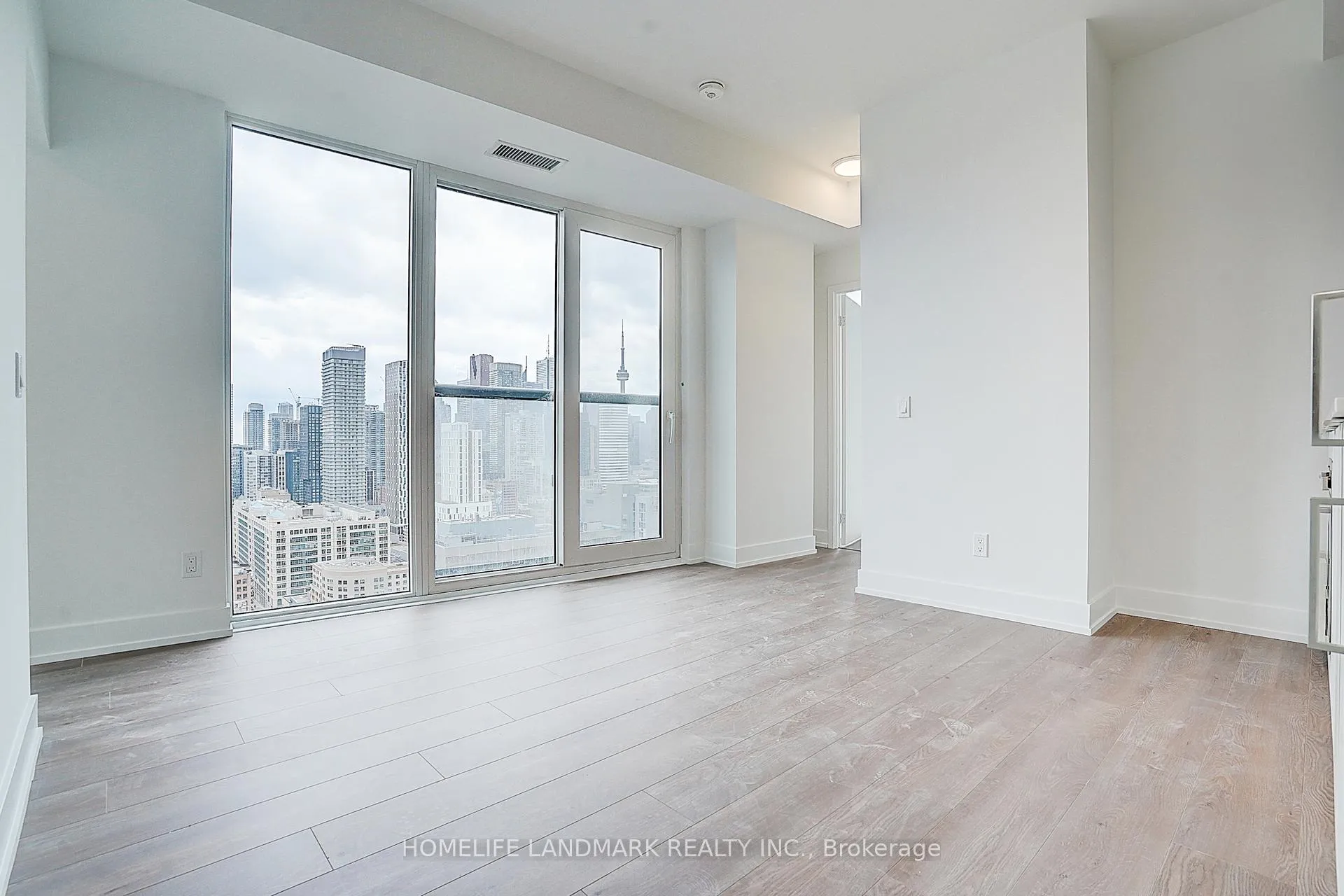 Photo 13 of Unit 2813, 308 Jarvis Street, Toronto, Church-Yonge Corridor — HOMEH