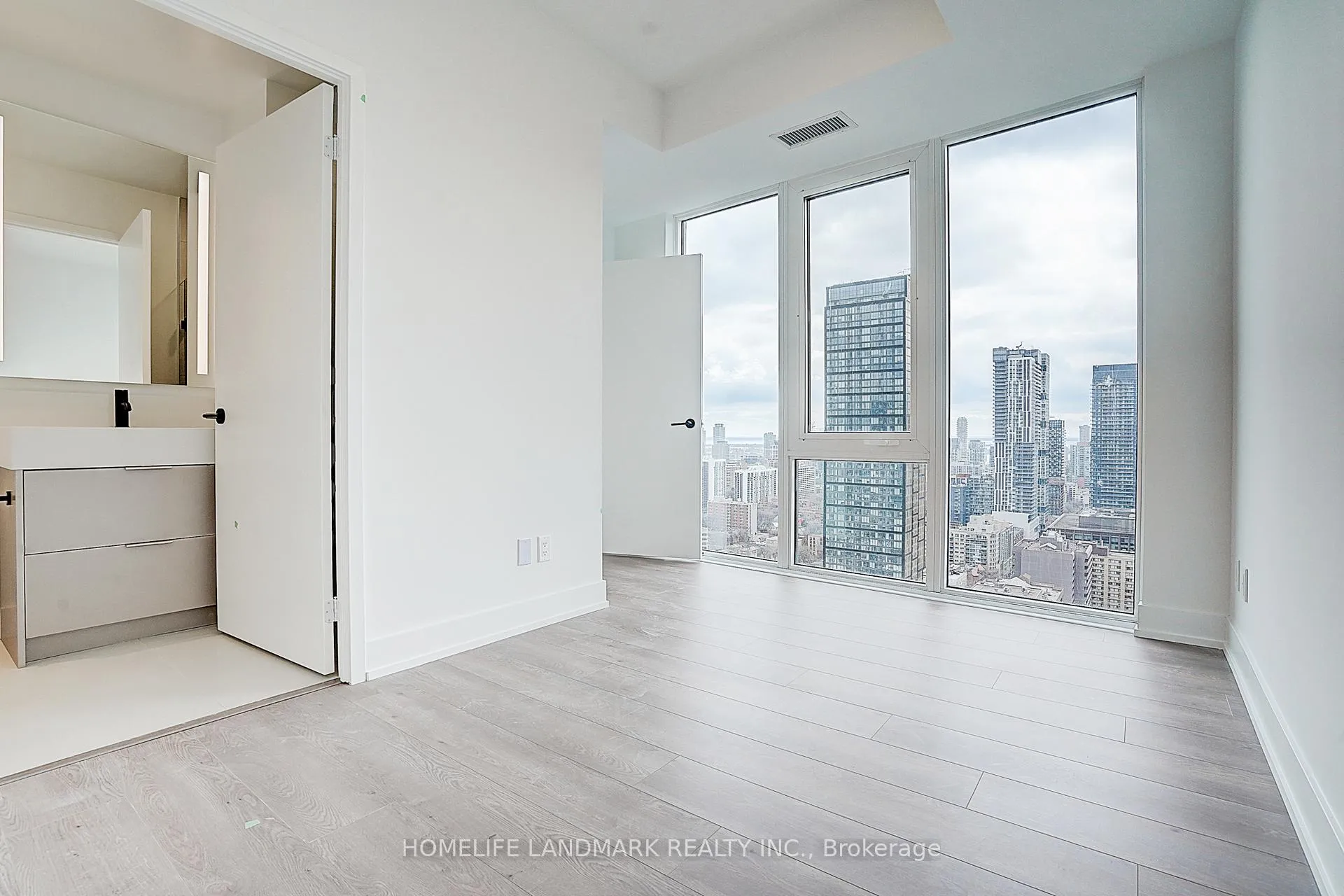 Photo 26 of Unit 2813, 308 Jarvis Street, Toronto, Church-Yonge Corridor — HOMEH