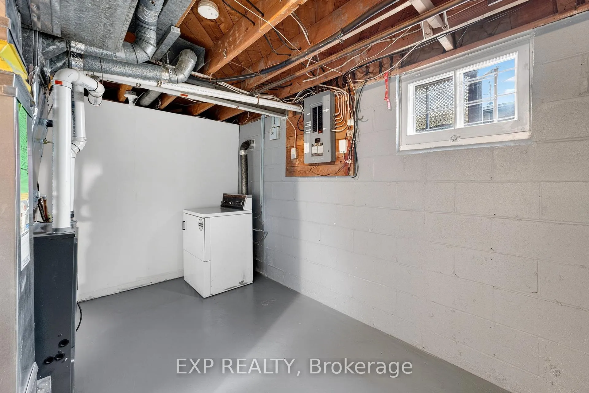 Photo 30 of 390 Mcewen Drive, Kingston, City Southwest — HOMEH