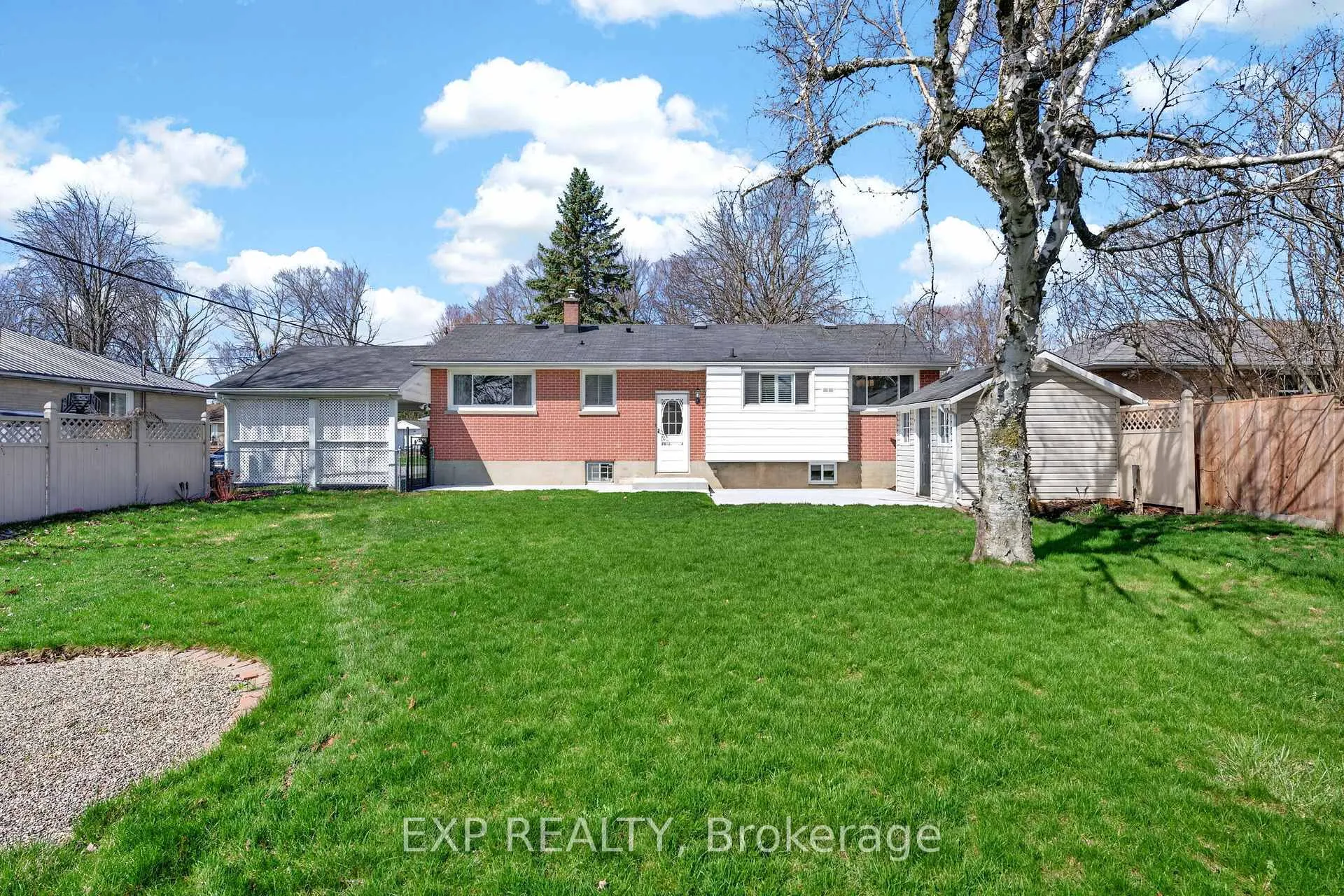 Photo 33 of 390 Mcewen Drive, Kingston, City Southwest — HOMEH