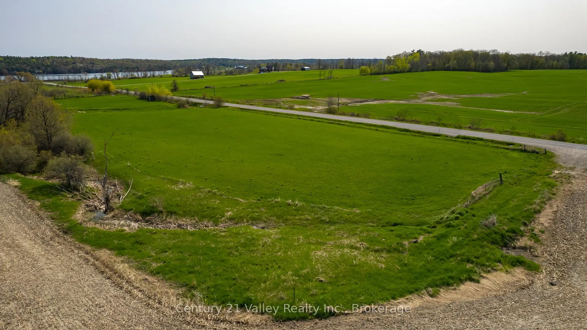 Photo 6 of 154 Cornerview Road, Whitewater Region, Whitewater Region — HOMEH