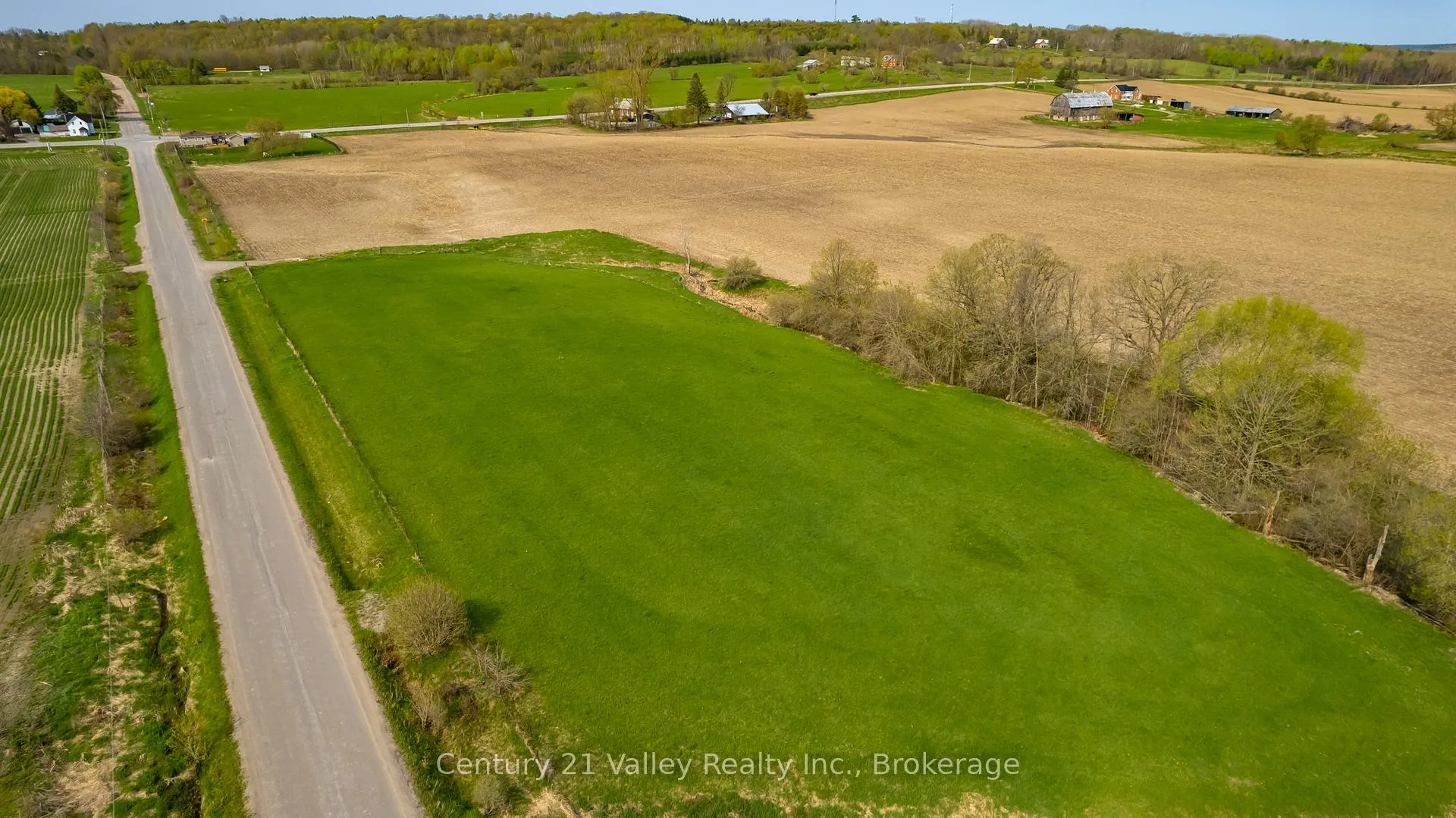 Photo 13 of 154 Cornerview Road, Whitewater Region, Whitewater Region — HOMEH