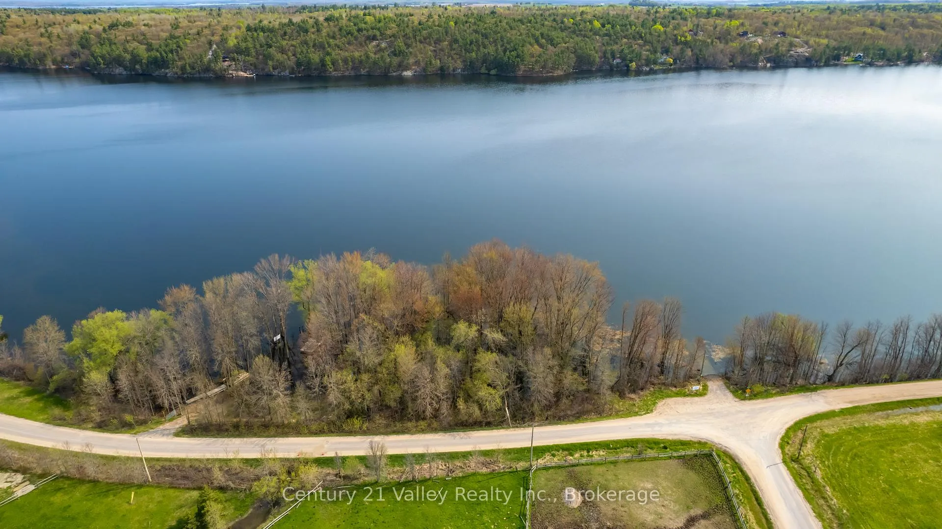 Photo 24 of 154 Cornerview Road, Whitewater Region, Whitewater Region — HOMEH