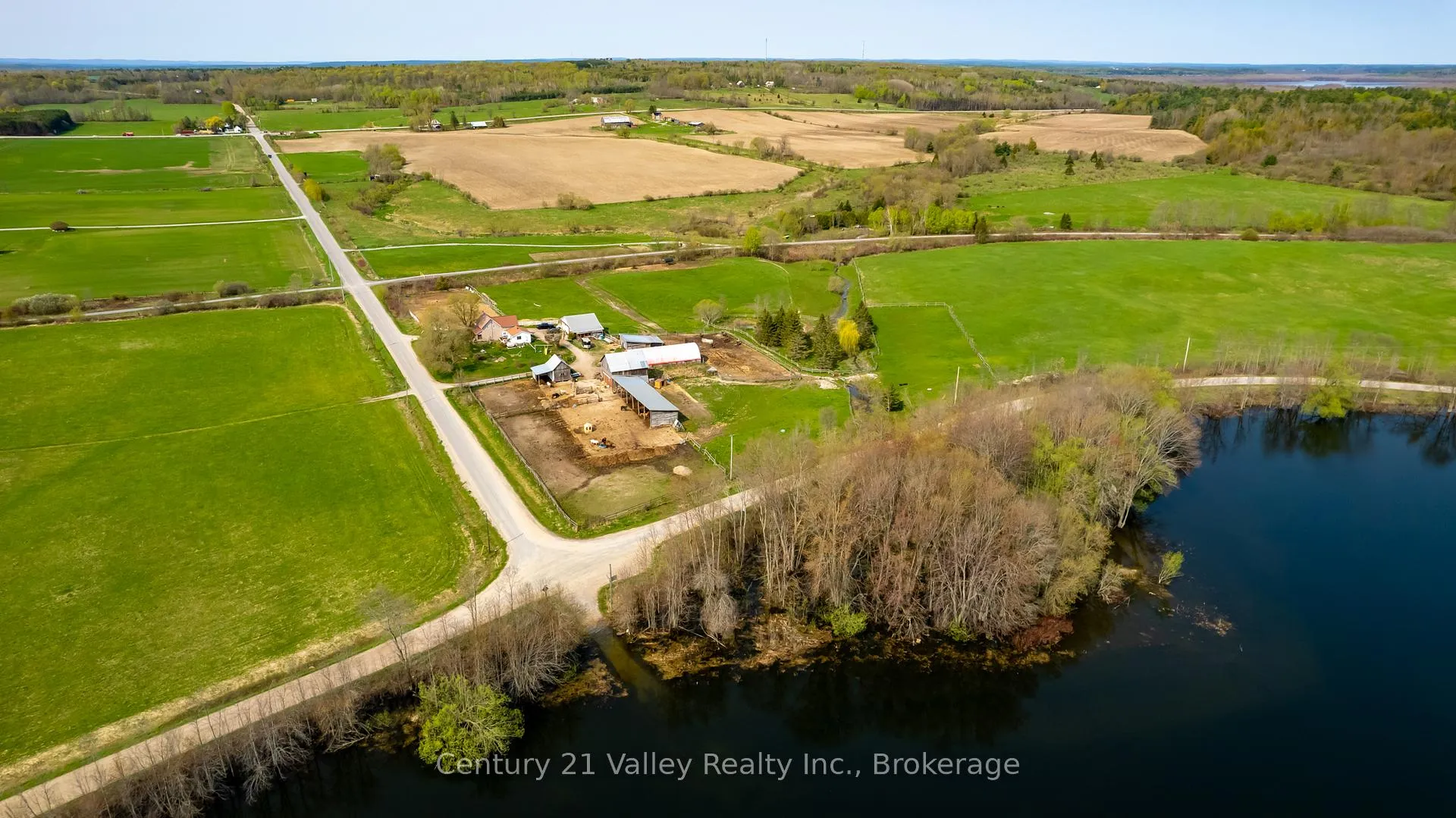 Photo 29 of 154 Cornerview Road, Whitewater Region, Whitewater Region — HOMEH