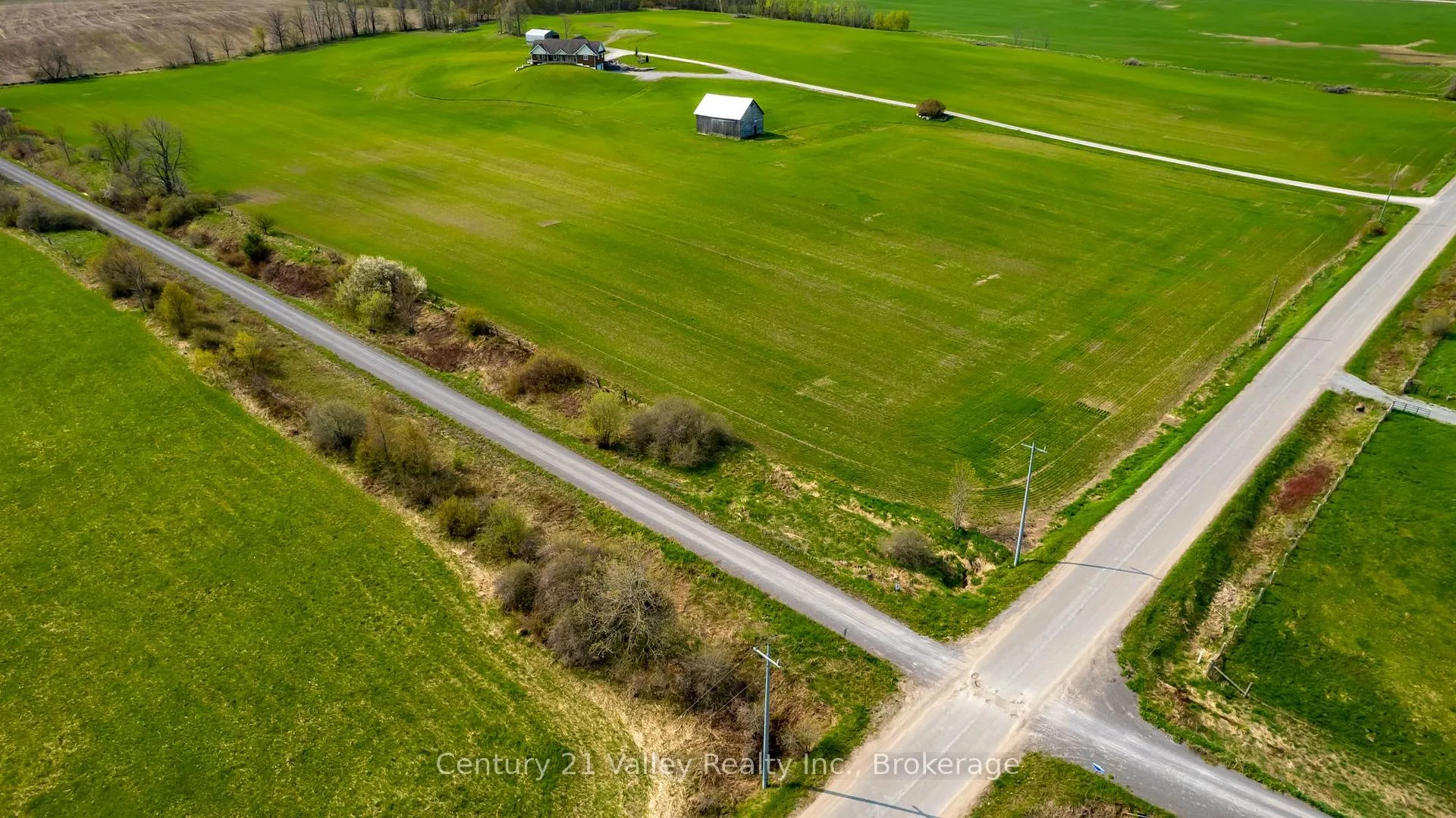 Photo 32 of 154 Cornerview Road, Whitewater Region, Whitewater Region — HOMEH