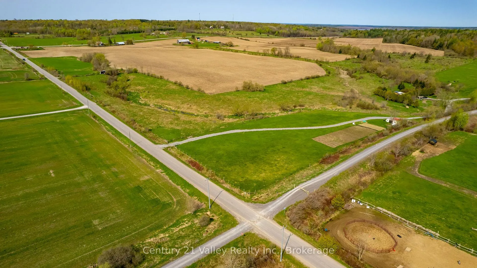 Photo 34 of 154 Cornerview Road, Whitewater Region, Whitewater Region — HOMEH