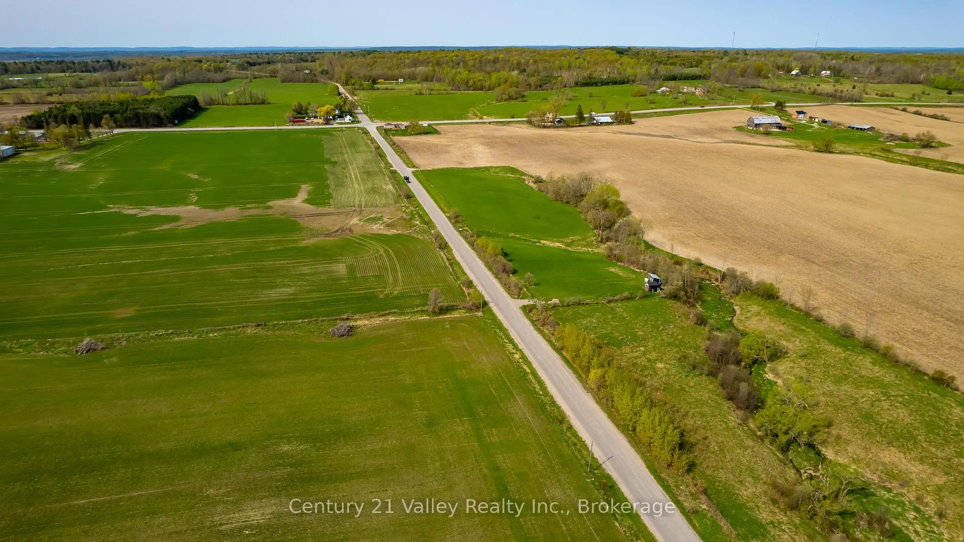 Photo 36 of 154 Cornerview Road, Whitewater Region, Whitewater Region — HOMEH