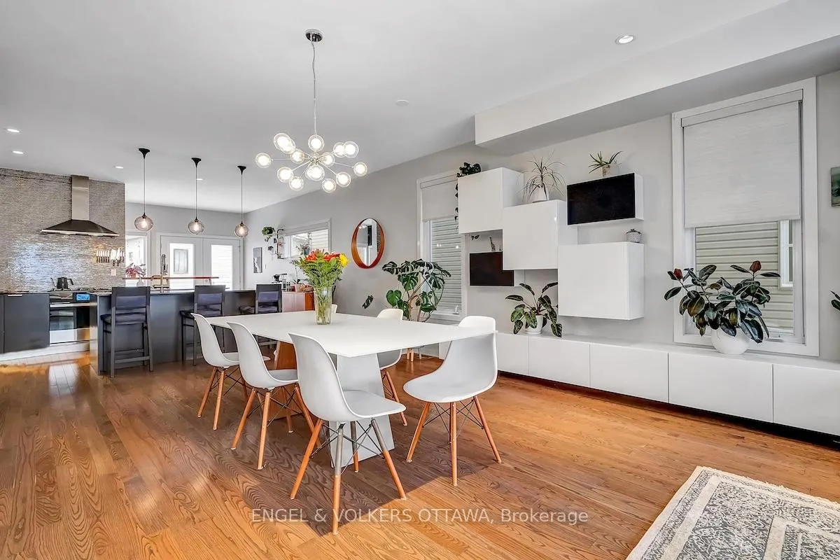 Photo 5 of 32 Sims Avenue, Ottawa, Hintonburg — HOMEH