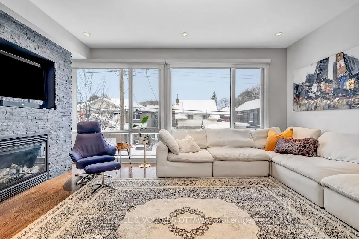 Photo 10 of 32 Sims Avenue, Ottawa, Hintonburg — HOMEH