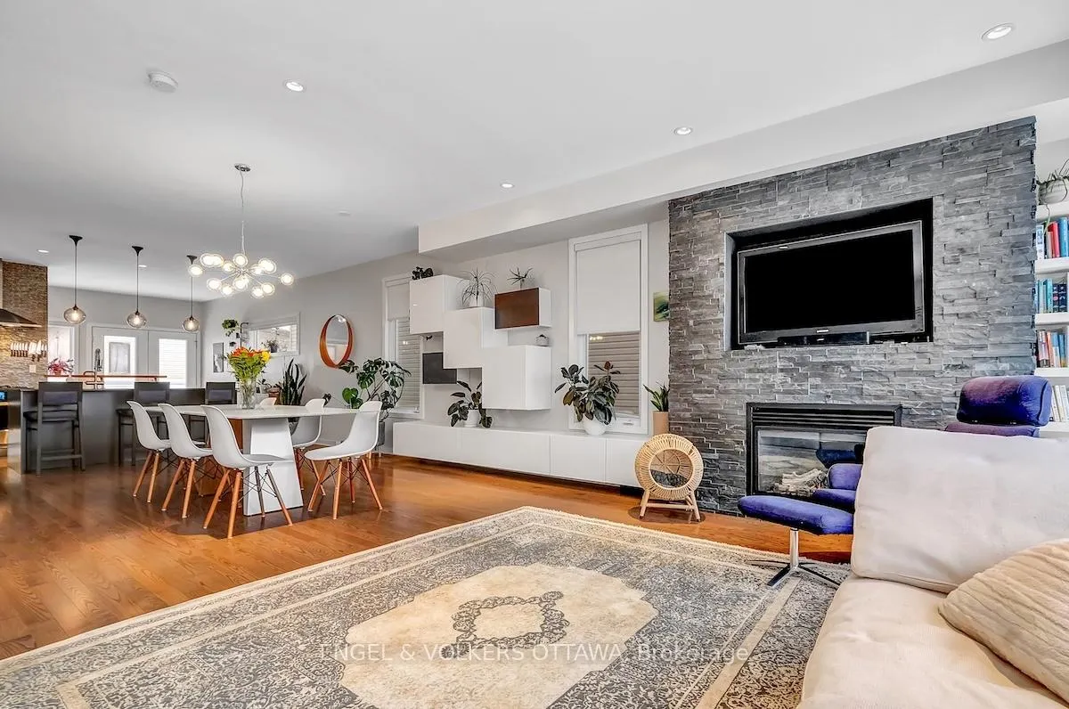 Photo 14 of 32 Sims Avenue, Ottawa, Hintonburg — HOMEH