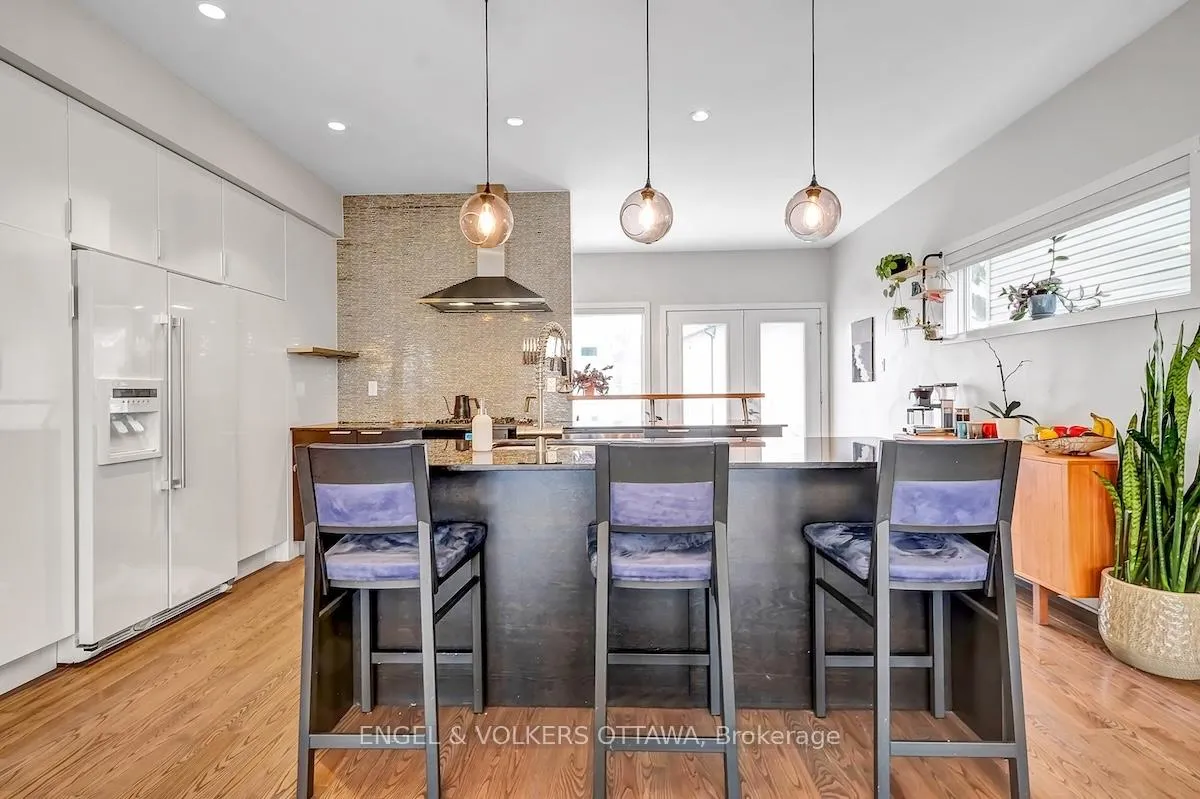 Photo 15 of 32 Sims Avenue, Ottawa, Hintonburg — HOMEH