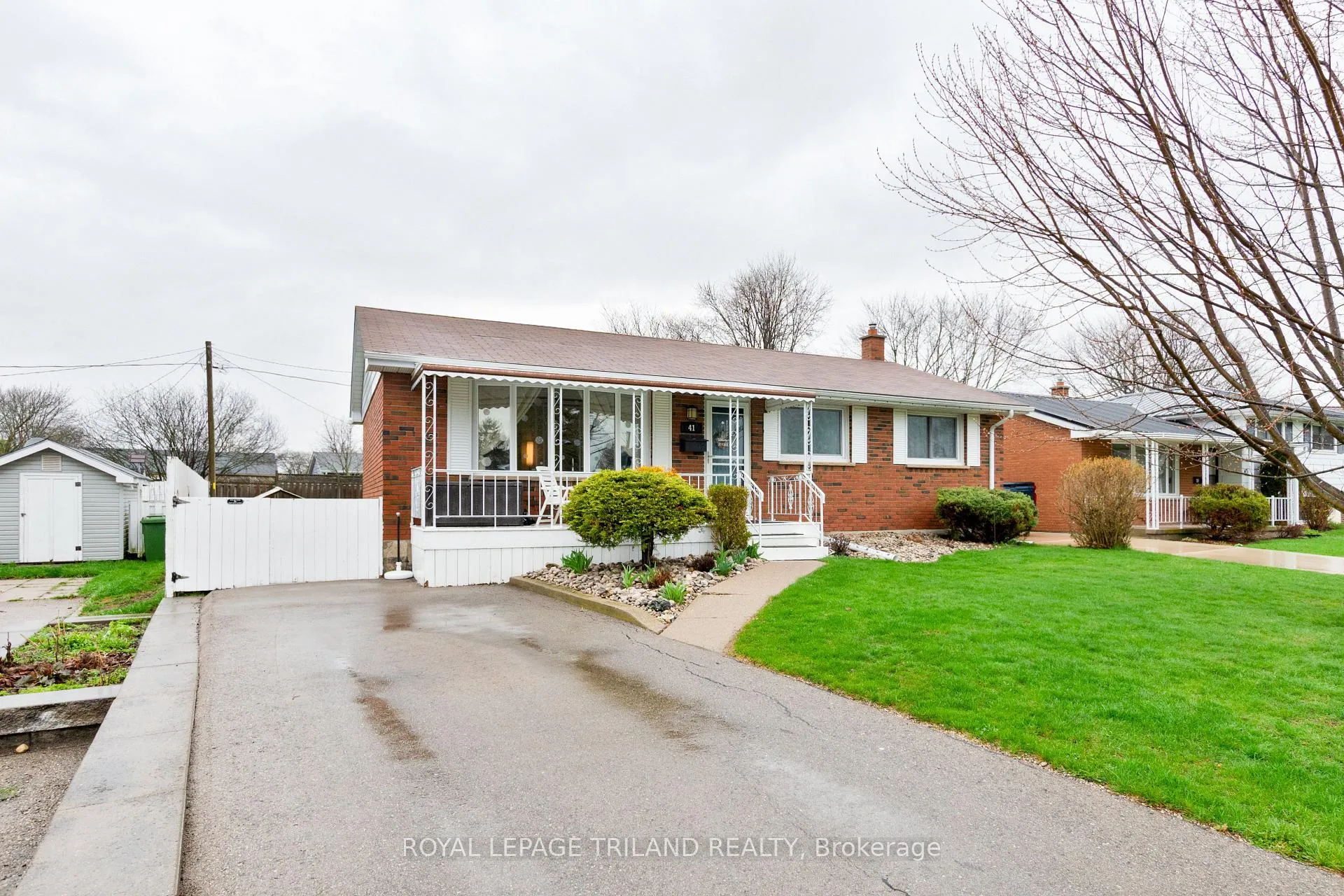 Photo 1 of 41 Dunwich Drive, St. Thomas — HOMEH