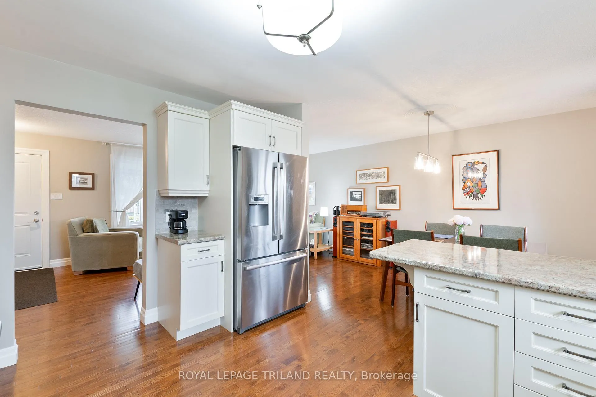 Photo 13 of 41 Dunwich Drive, St. Thomas — HOMEH