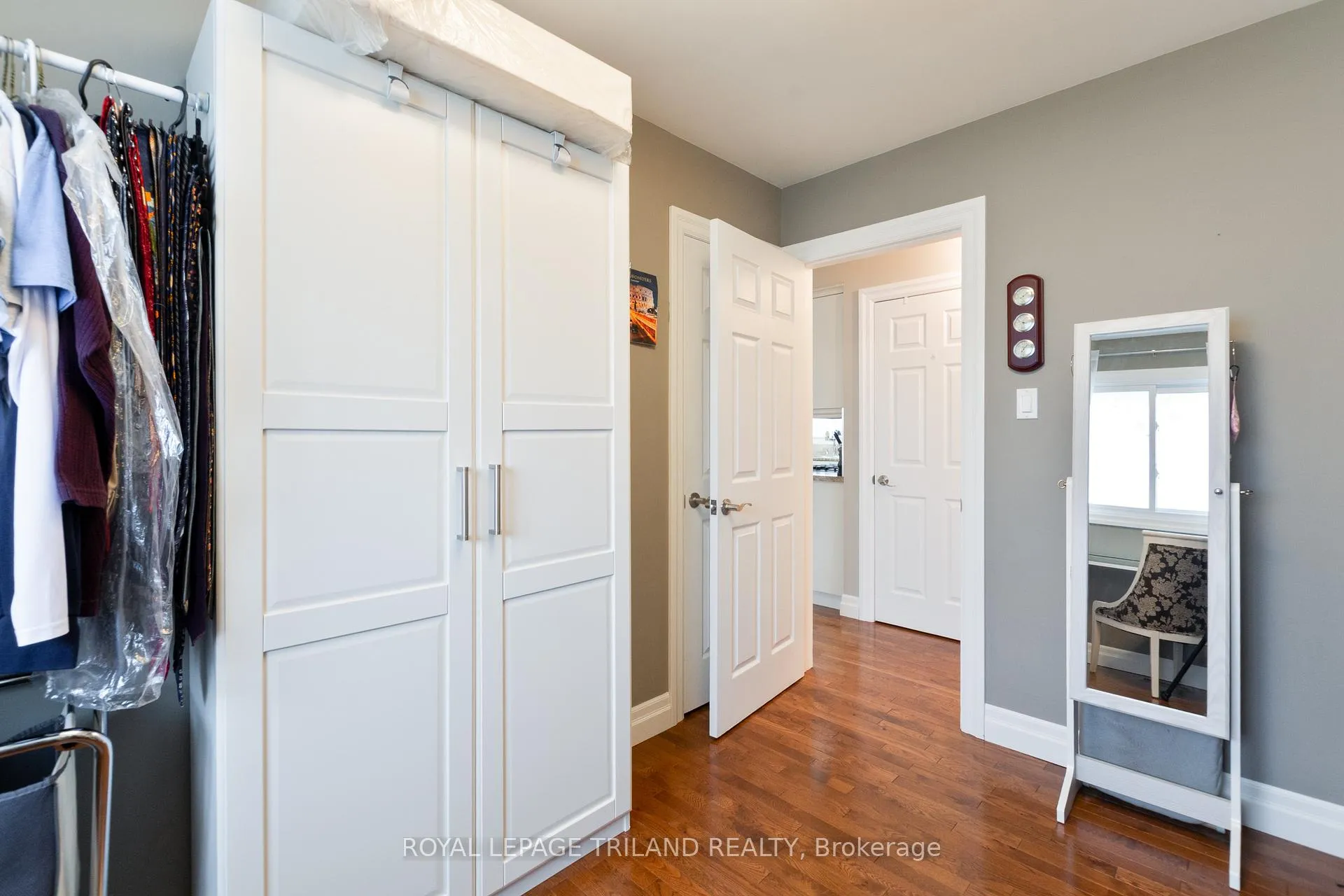Photo 21 of 41 Dunwich Drive, St. Thomas — HOMEH