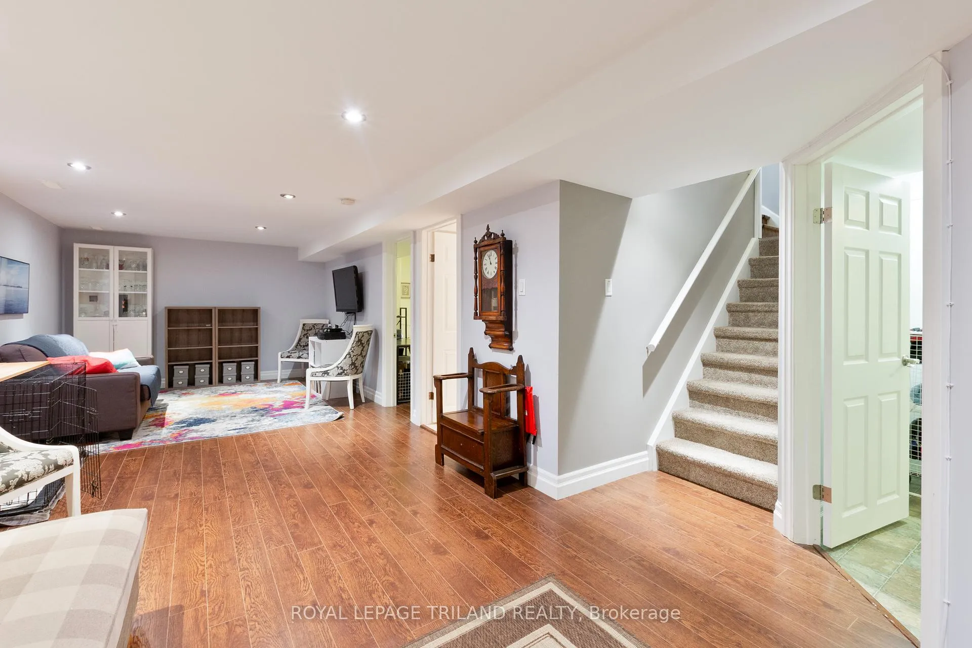 Photo 25 of 41 Dunwich Drive, St. Thomas — HOMEH