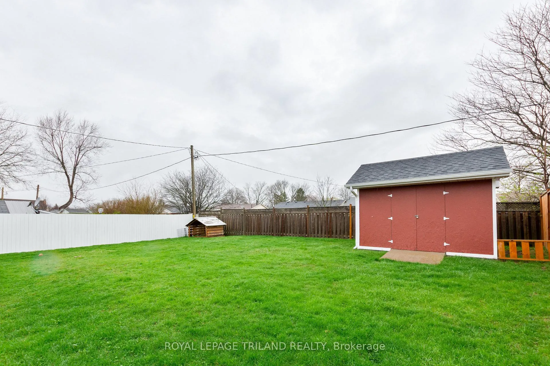 Photo 38 of 41 Dunwich Drive, St. Thomas — HOMEH
