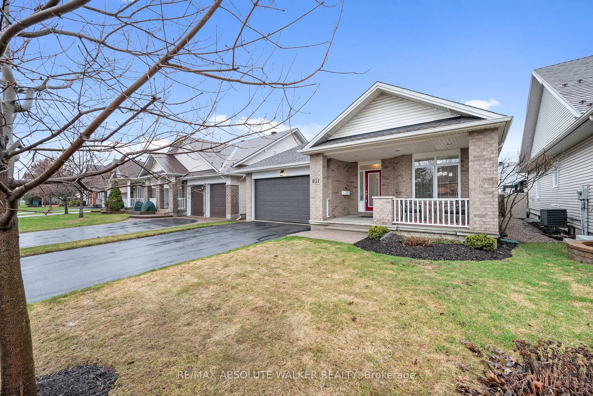 Photo 2 of 831 Scala Avenue, Ottawa, Notting Hill/Summerside — HOMEH