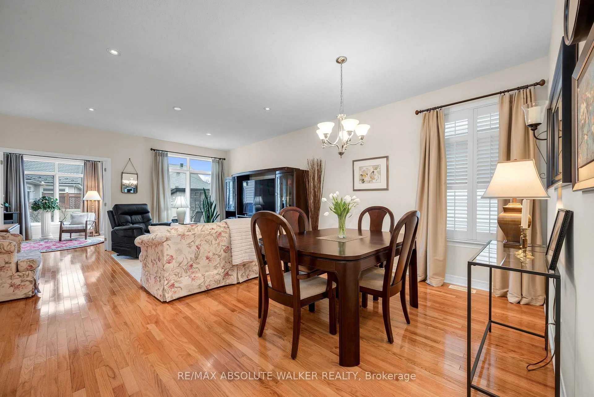 Photo 8 of 831 Scala Avenue, Ottawa, Notting Hill/Summerside — HOMEH