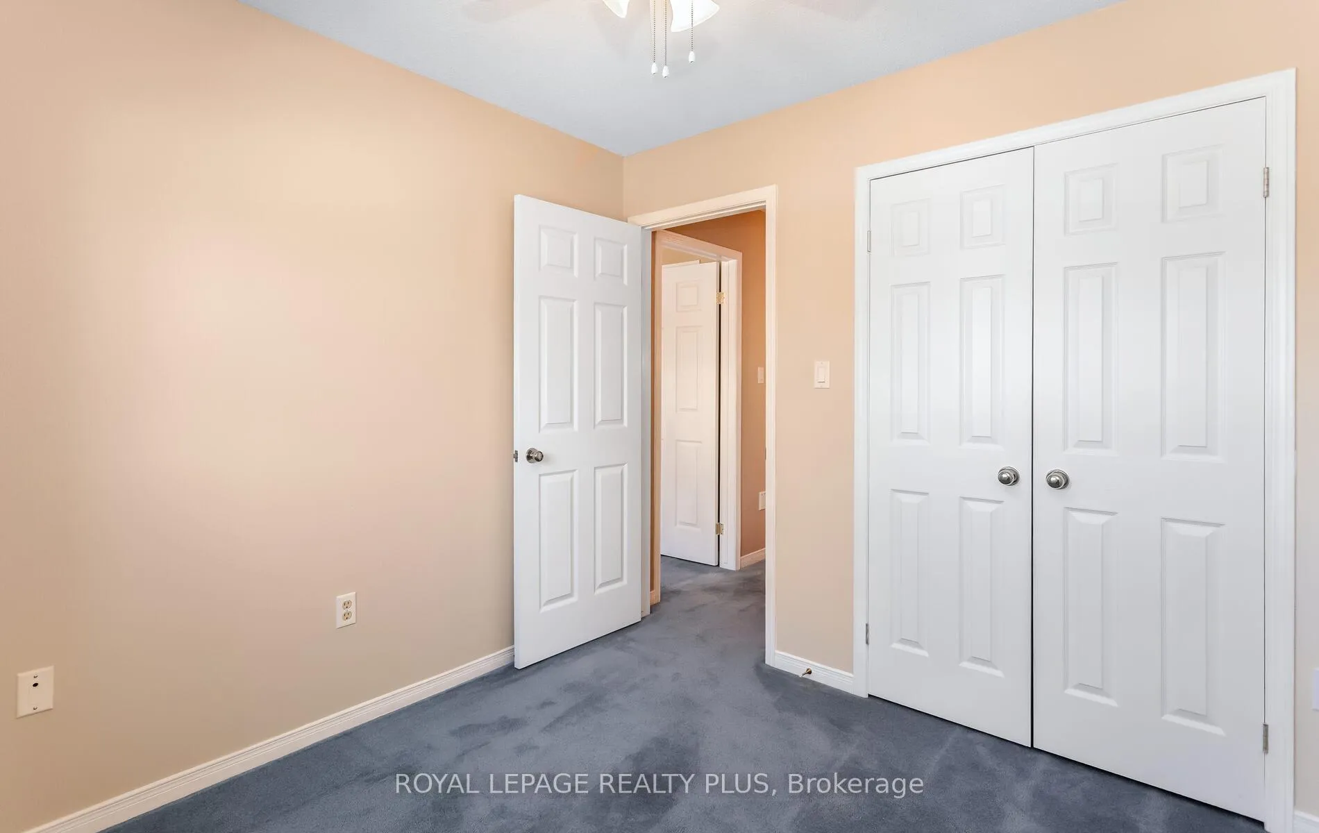 Photo 23 of 1239 Blanshard Drive, Burlington, Tansley — HOMEH