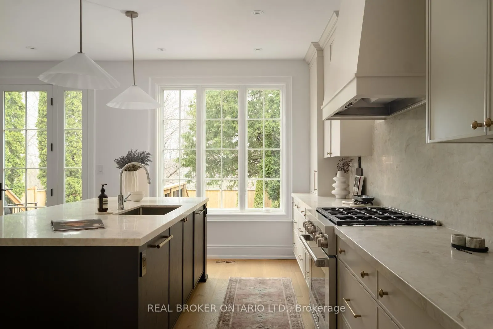 Photo 10 of 16 Glenshaw Crescent, Toronto, O'Connor-Parkview — HOMEH