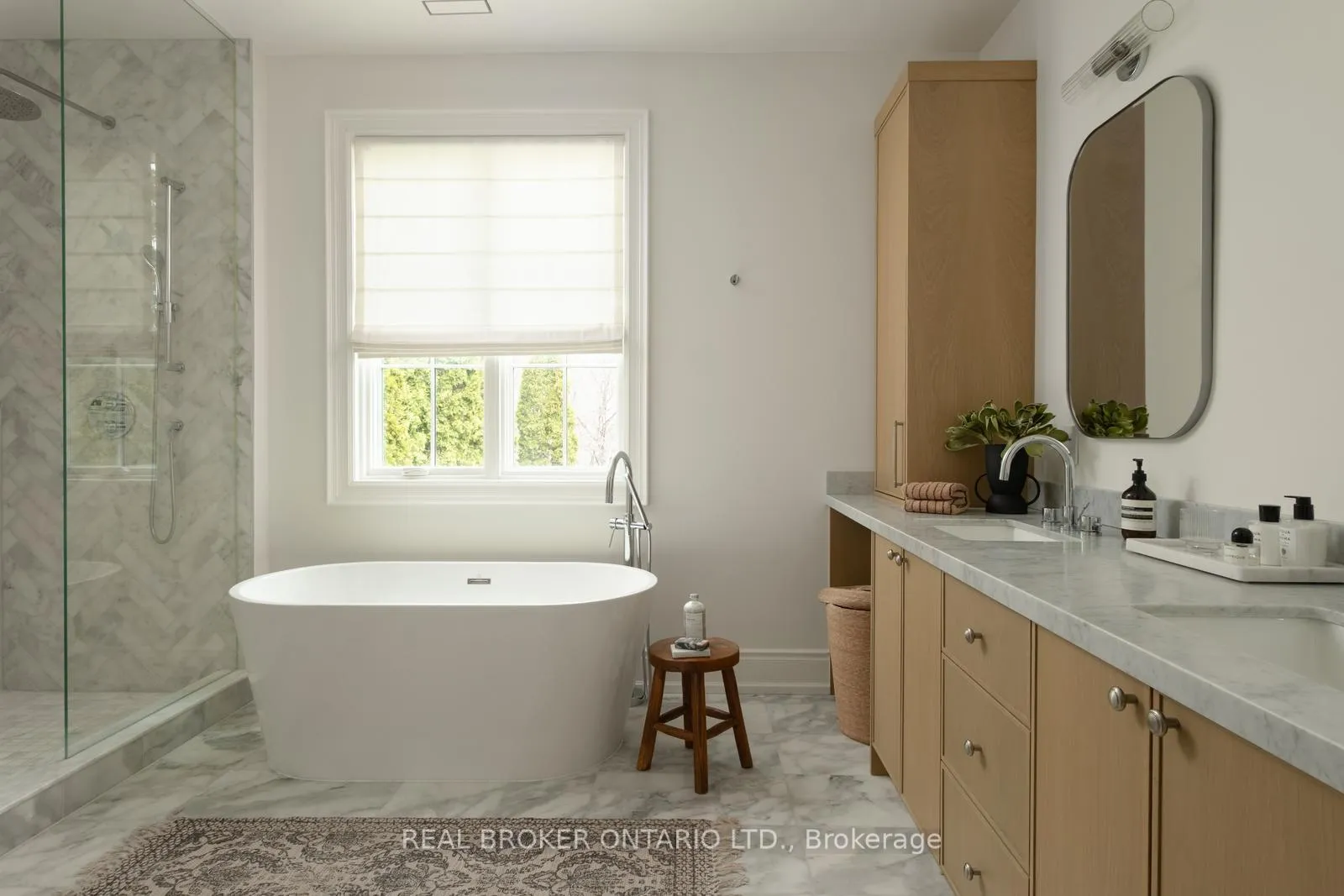 Photo 29 of 16 Glenshaw Crescent, Toronto, O'Connor-Parkview — HOMEH