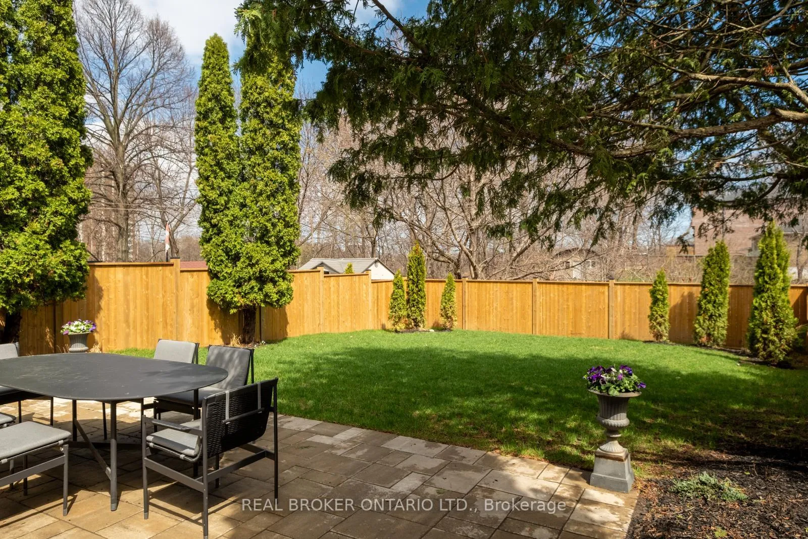 Photo 48 of 16 Glenshaw Crescent, Toronto, O'Connor-Parkview — HOMEH