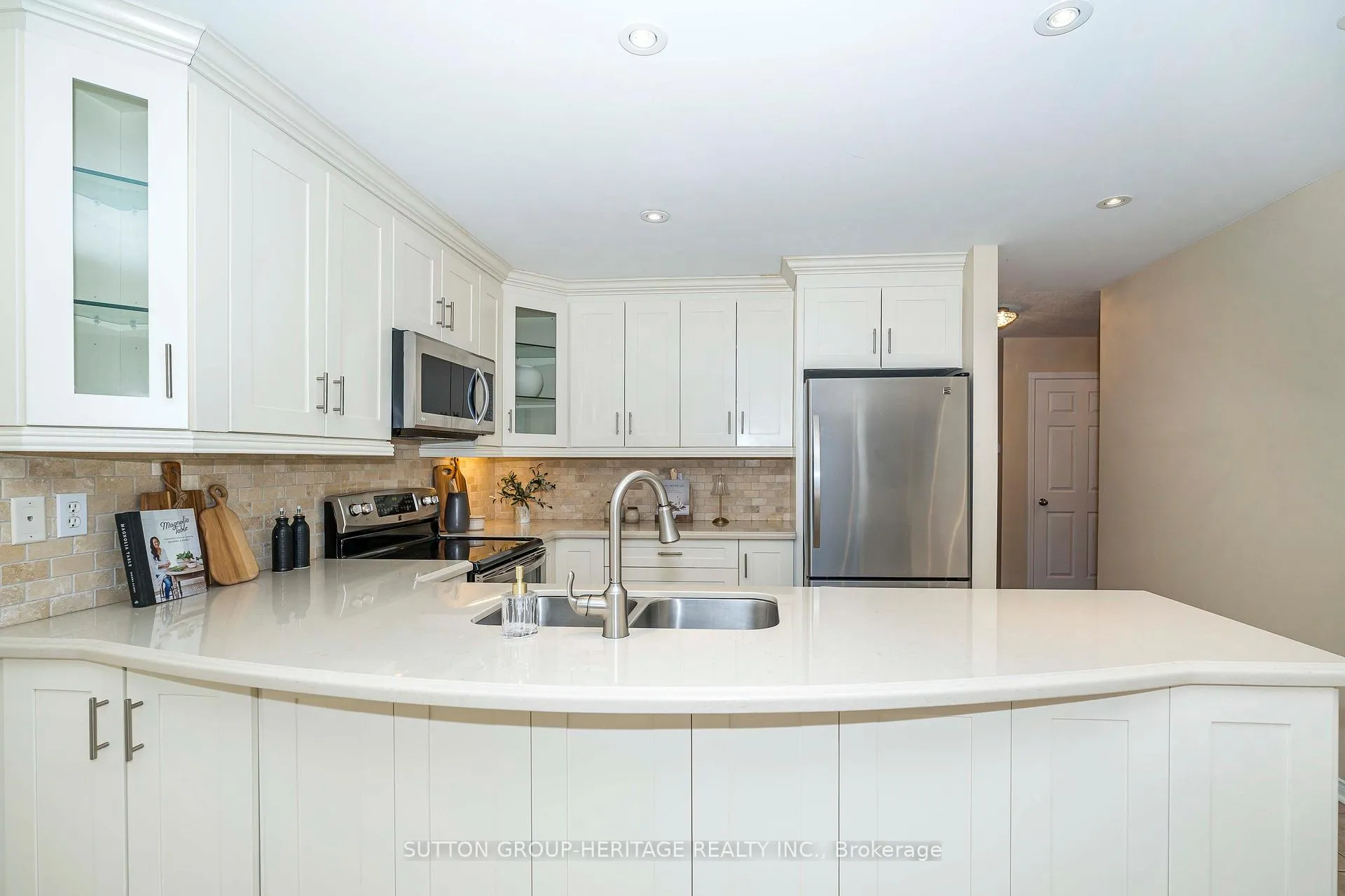 Photo 9 of 107 Mackey Drive, Whitby, Lynde Creek — HOMEH