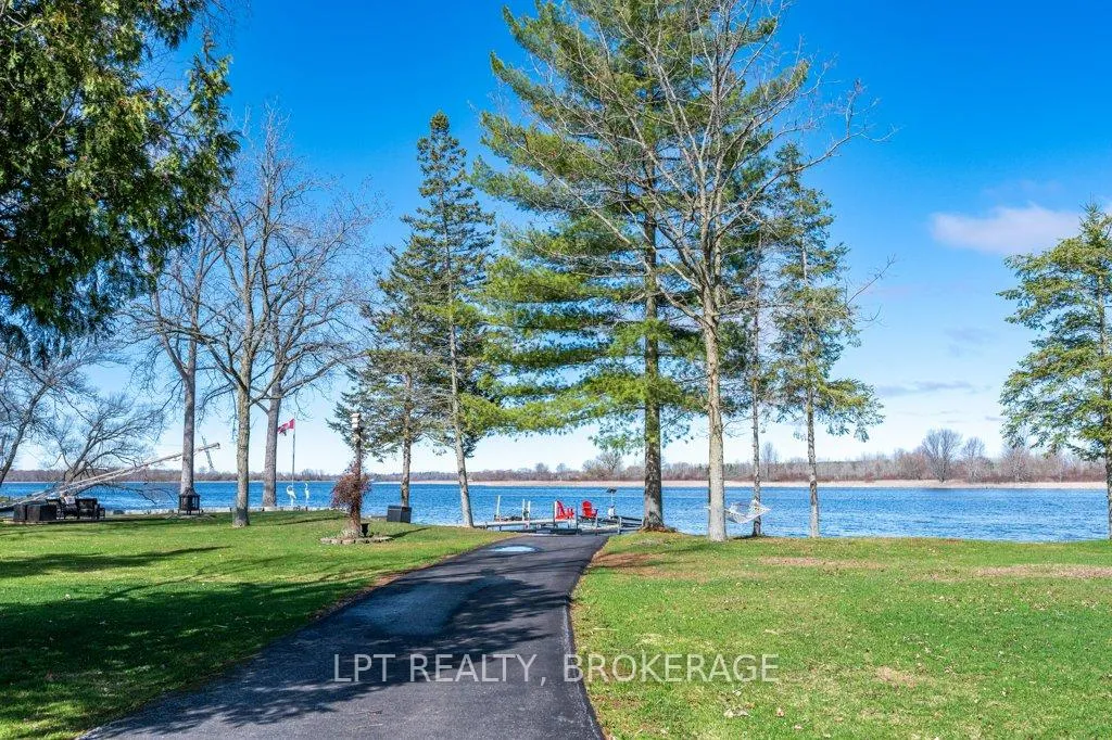 Photo 4 of 1137i County 9 Road, Greater Napanee — HOMEH