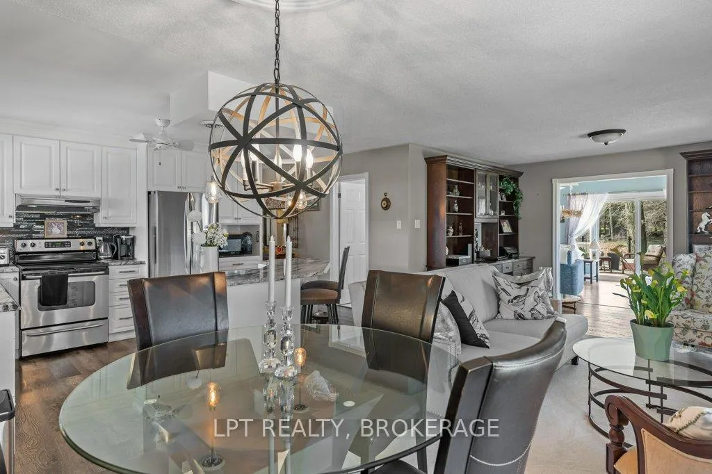 Photo 10 of 1137i County 9 Road, Greater Napanee — HOMEH
