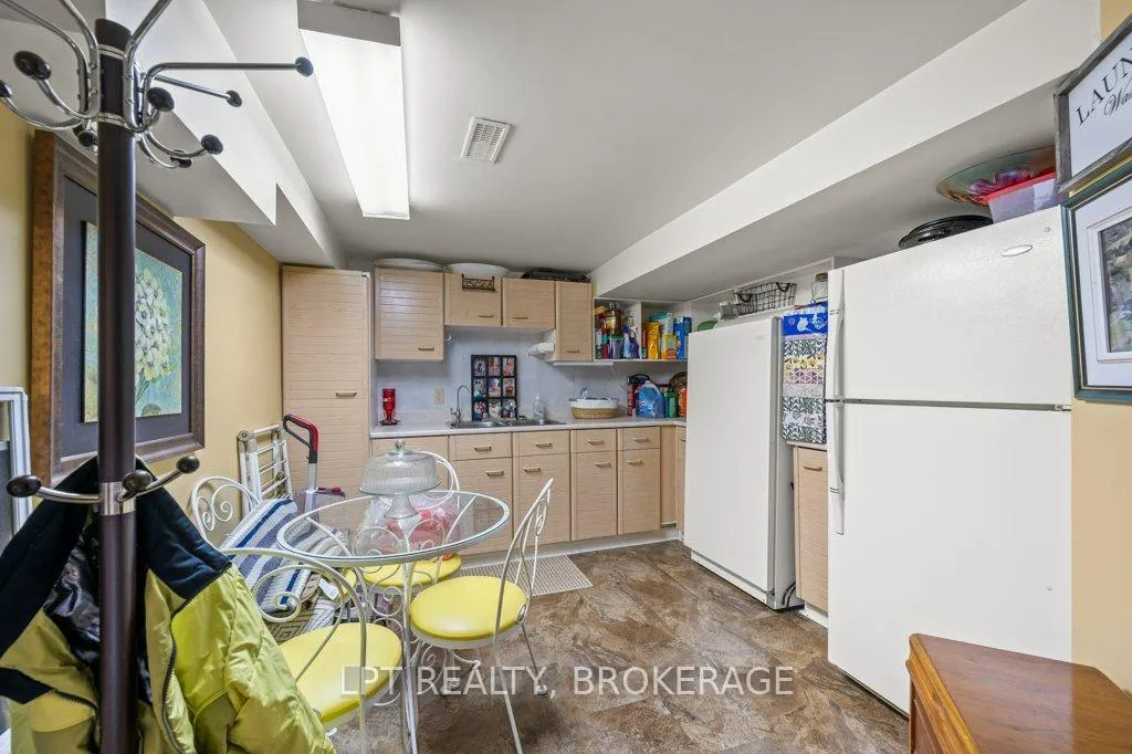 Photo 25 of 1137i County 9 Road, Greater Napanee — HOMEH