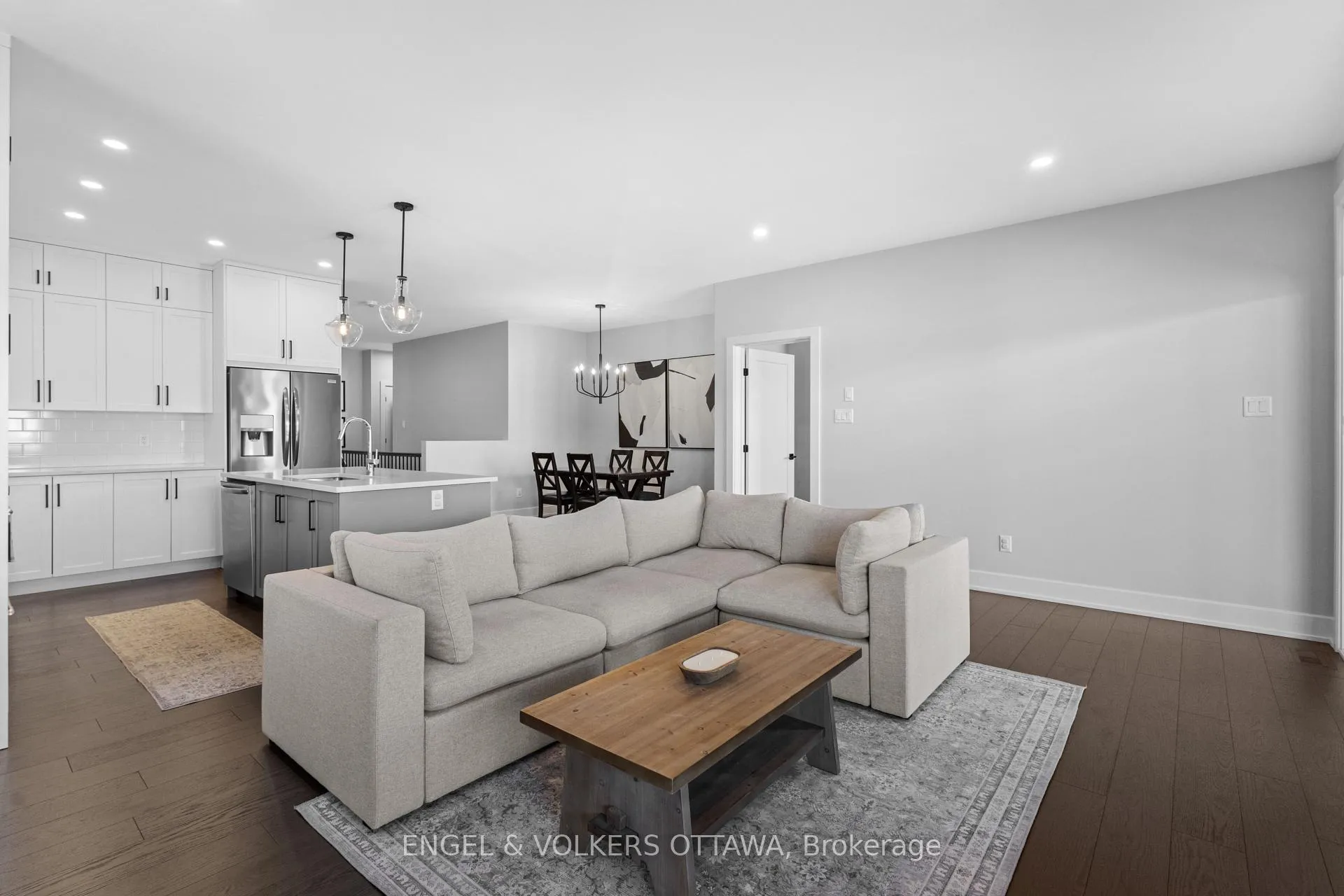 Photo 14 of 116 Mac Beattie Drive, Arnprior — HOMEH