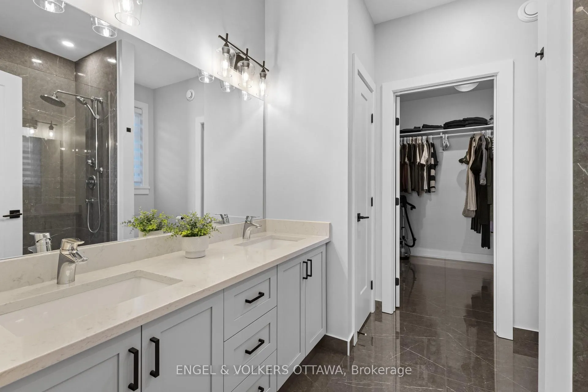 Photo 22 of 116 Mac Beattie Drive, Arnprior — HOMEH