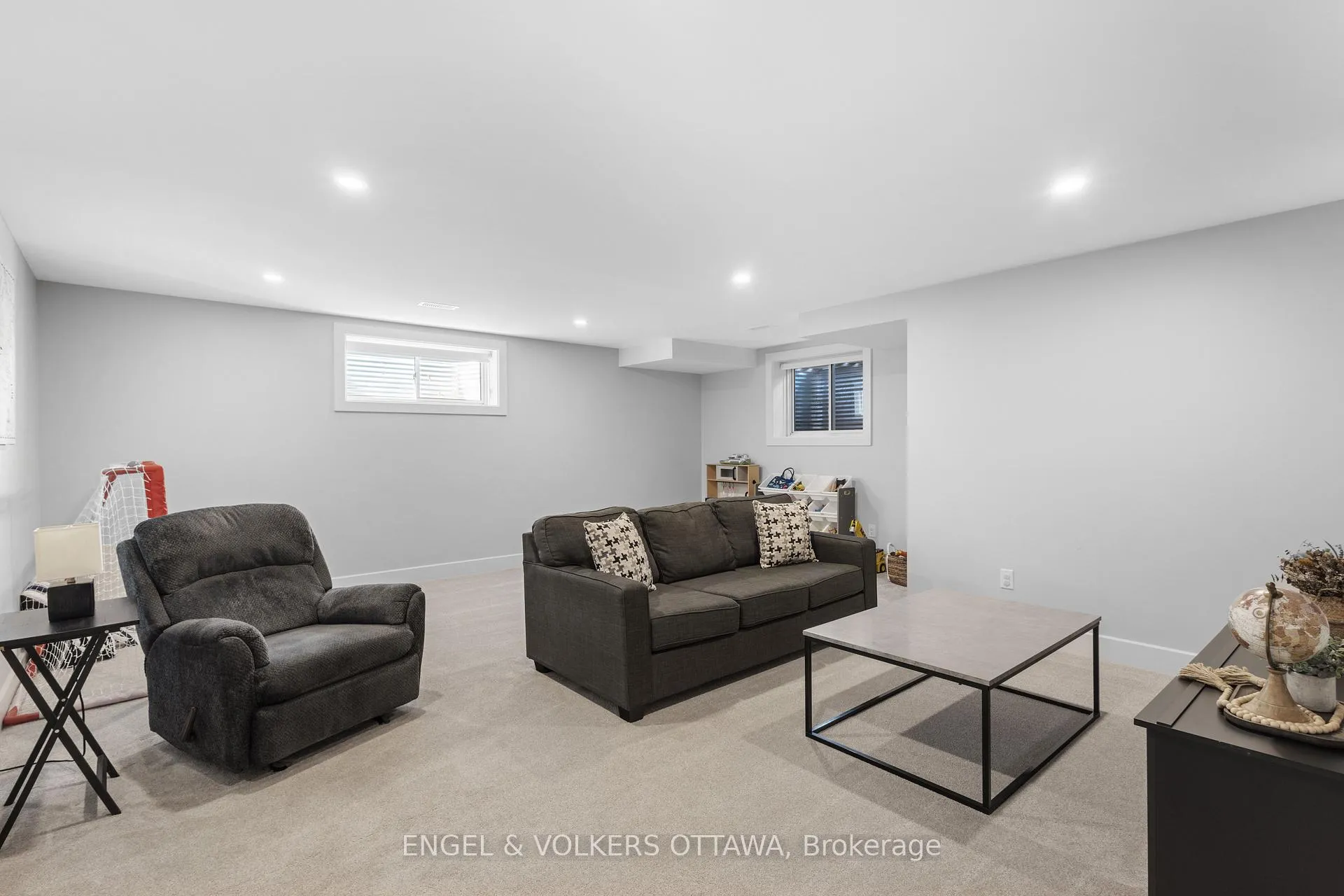 Photo 32 of 116 Mac Beattie Drive, Arnprior — HOMEH