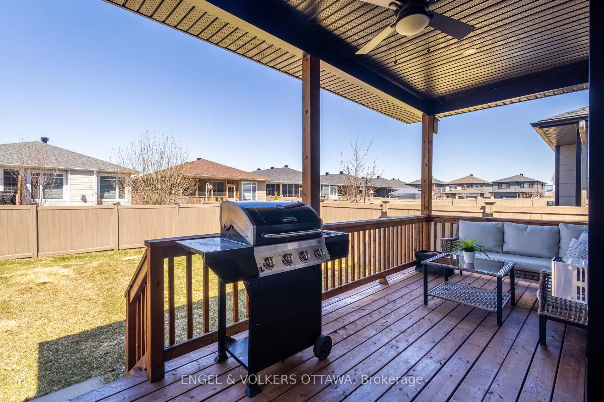 Photo 39 of 116 Mac Beattie Drive, Arnprior — HOMEH
