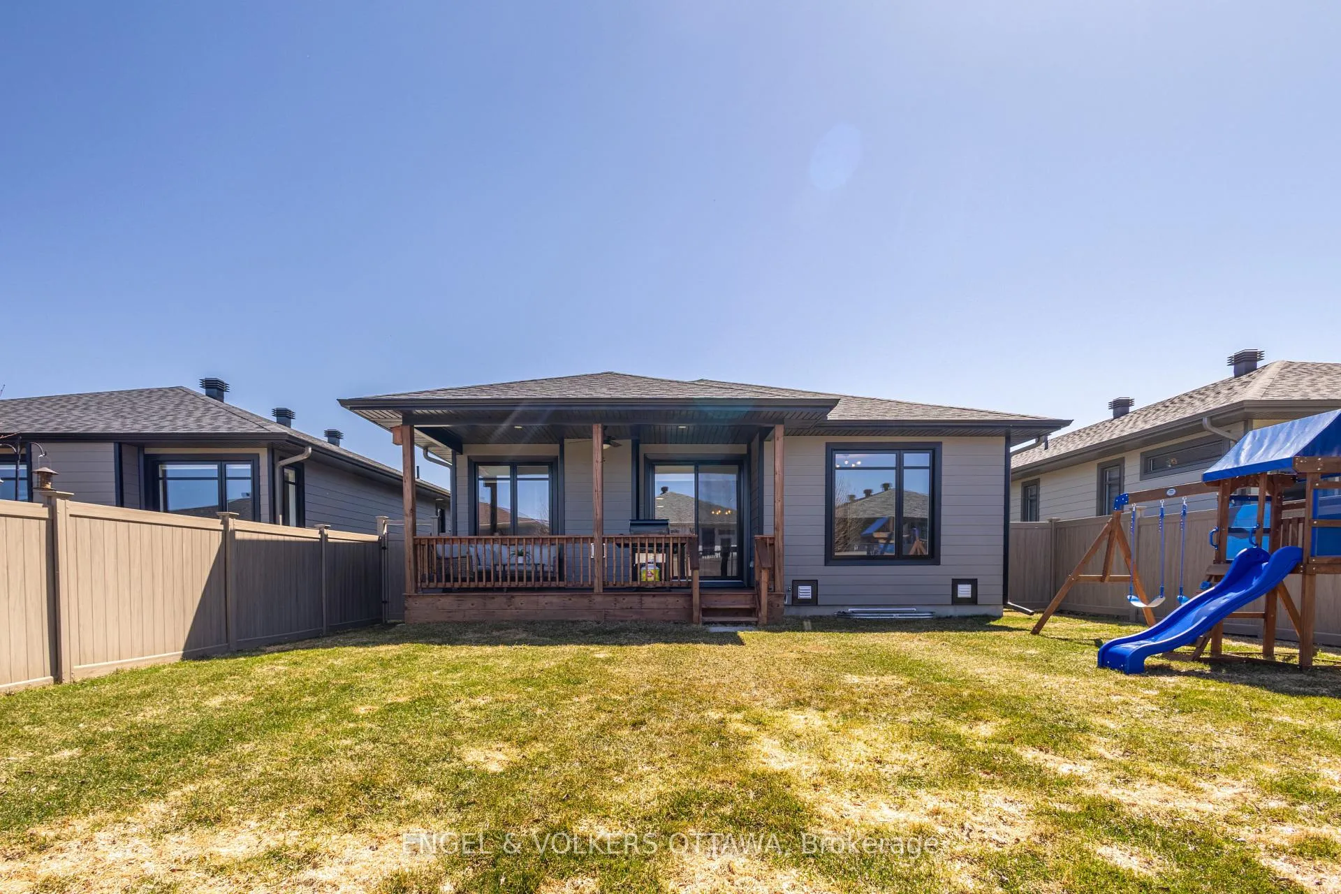 Photo 42 of 116 Mac Beattie Drive, Arnprior — HOMEH