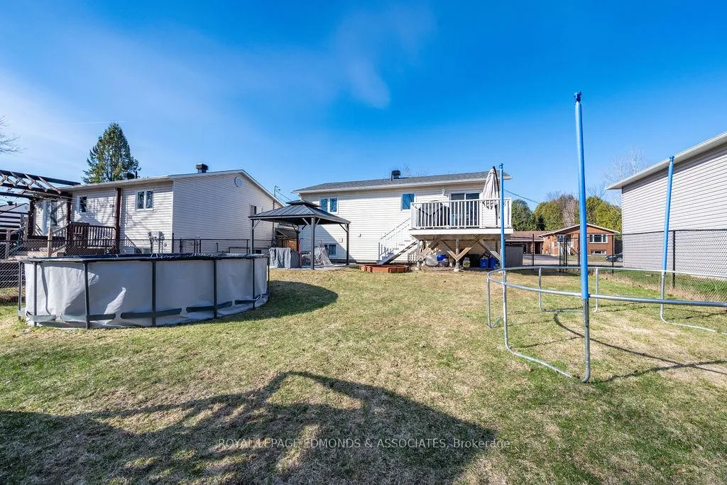 Photo 7 of 317 Julien Street, Pembroke — HOMEH
