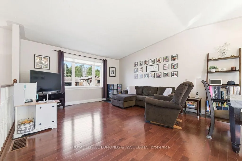 Photo 17 of 317 Julien Street, Pembroke — HOMEH