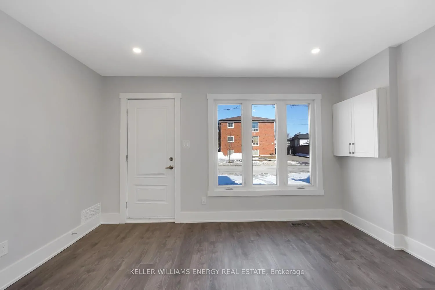 Photo 2 of Unit Main Floor, 89 Orchard View Boulevard, Oshawa, Centennial — HOMEH