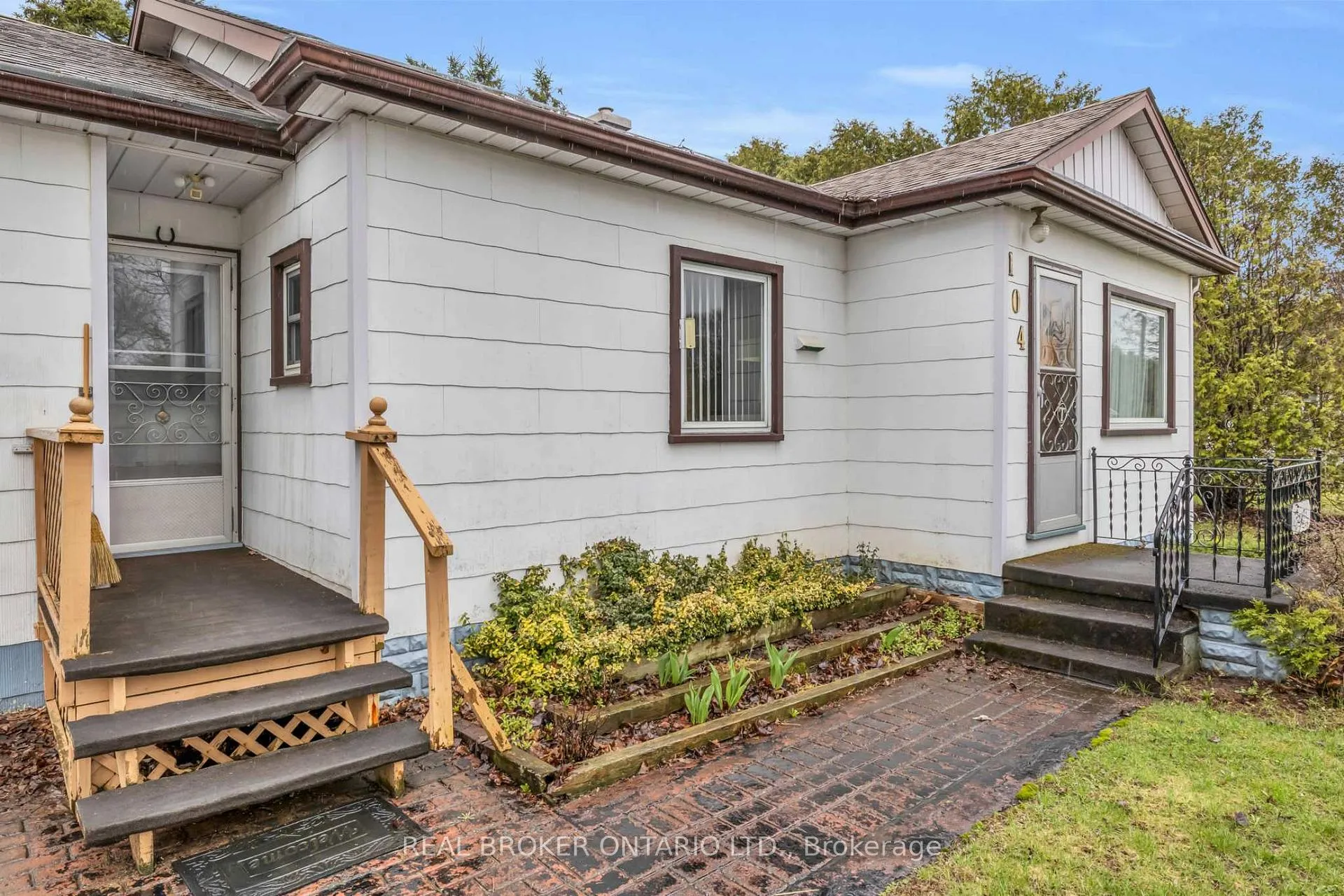 Photo 8 of 104 King Street, Minto — HOMEH