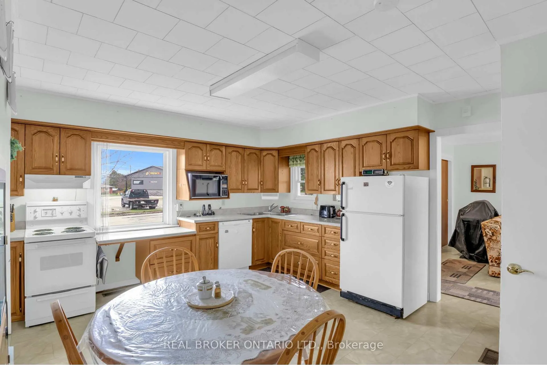 Photo 16 of 104 King Street, Minto — HOMEH