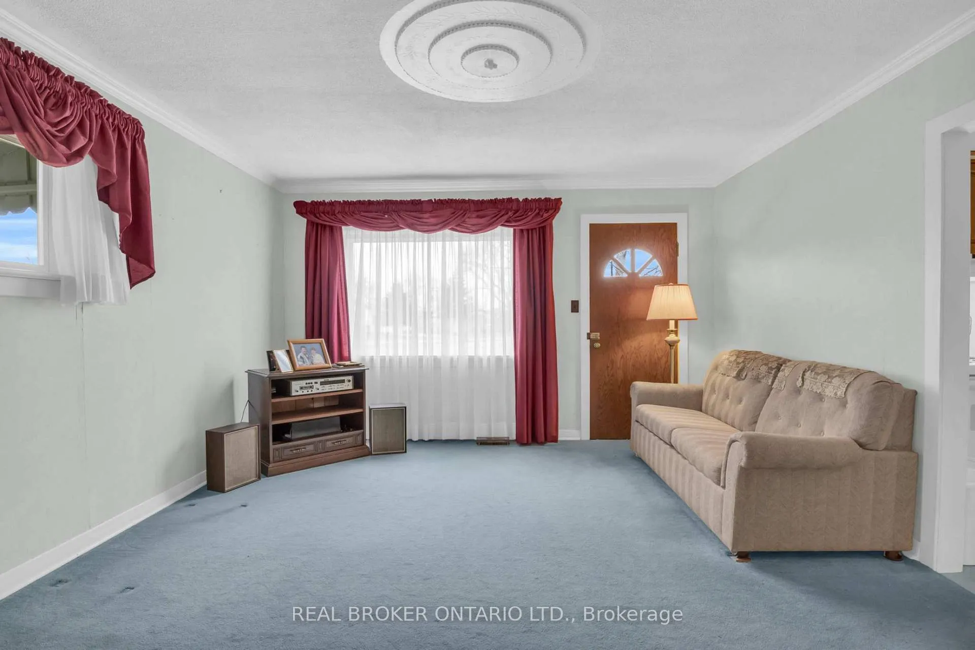 Photo 20 of 104 King Street, Minto — HOMEH