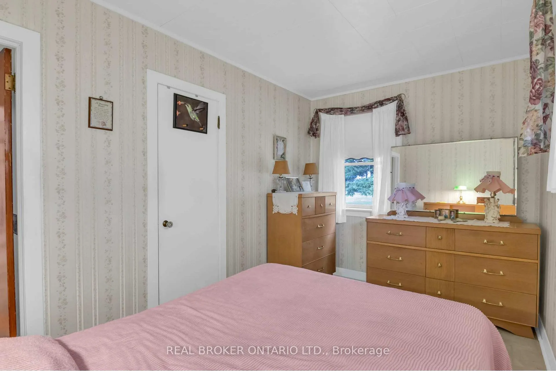 Photo 22 of 104 King Street, Minto — HOMEH