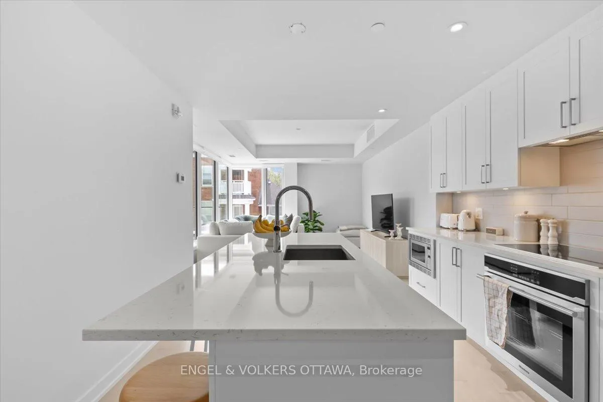 Photo 3 of Unit 201, 11 Galt Street, Ottawa, Old Ottawa South — HOMEH