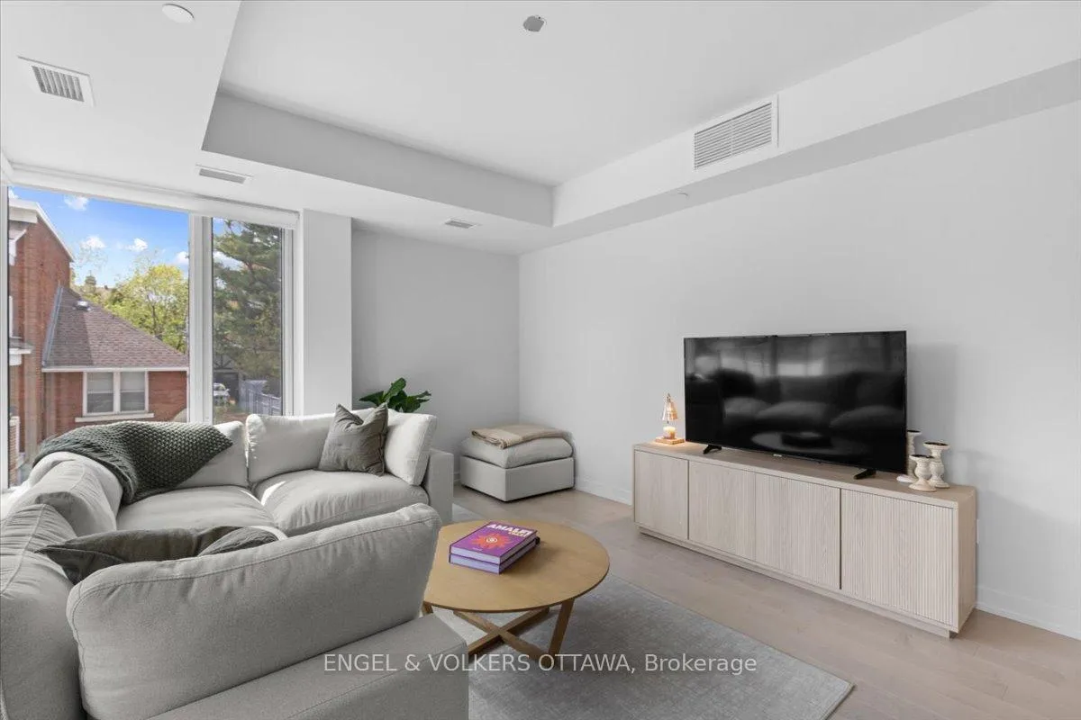 Photo 6 of Unit 201, 11 Galt Street, Ottawa, Old Ottawa South — HOMEH