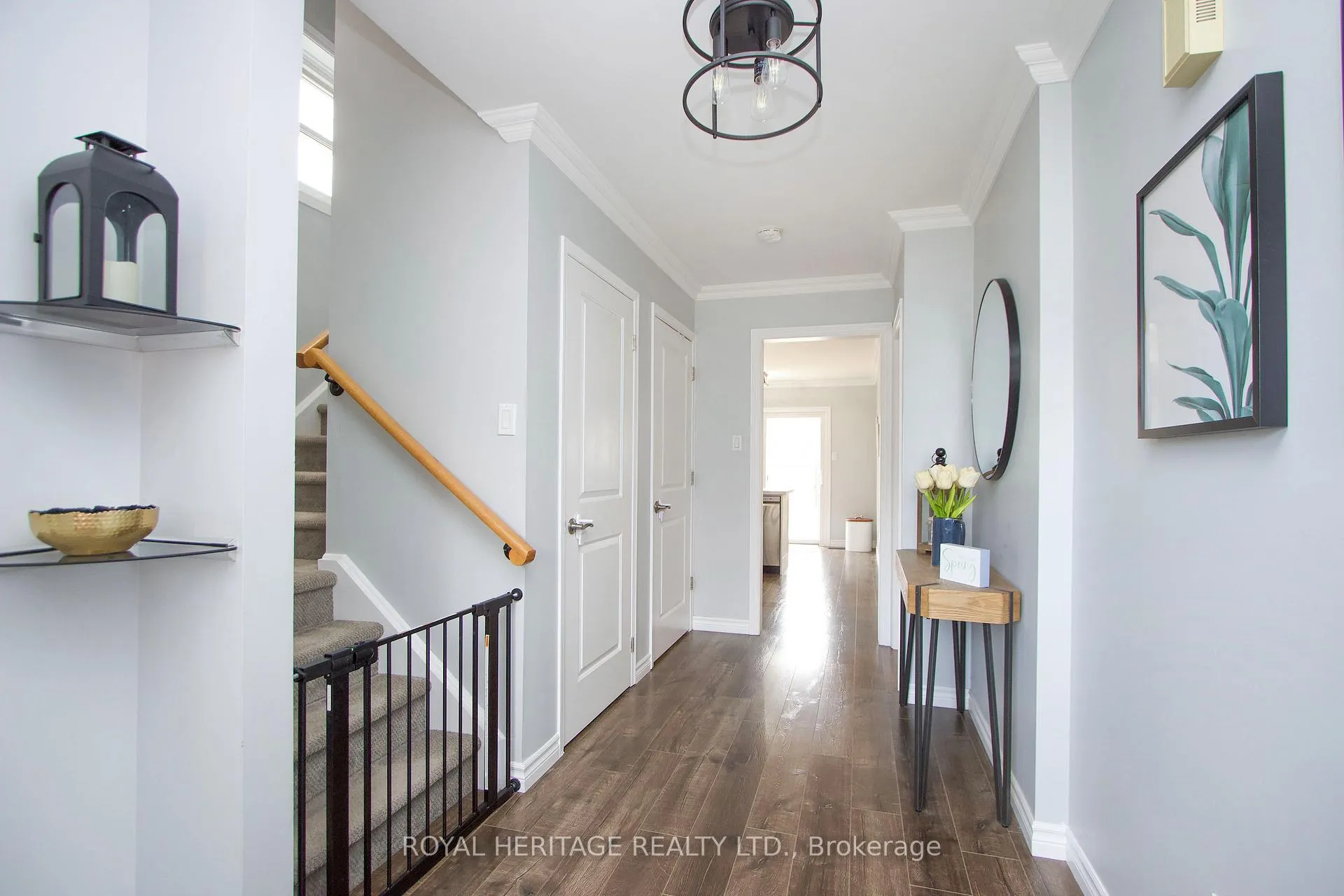 Photo 6 of 11 Glanville Crescent, Clarington, Bowmanville — HOMEH