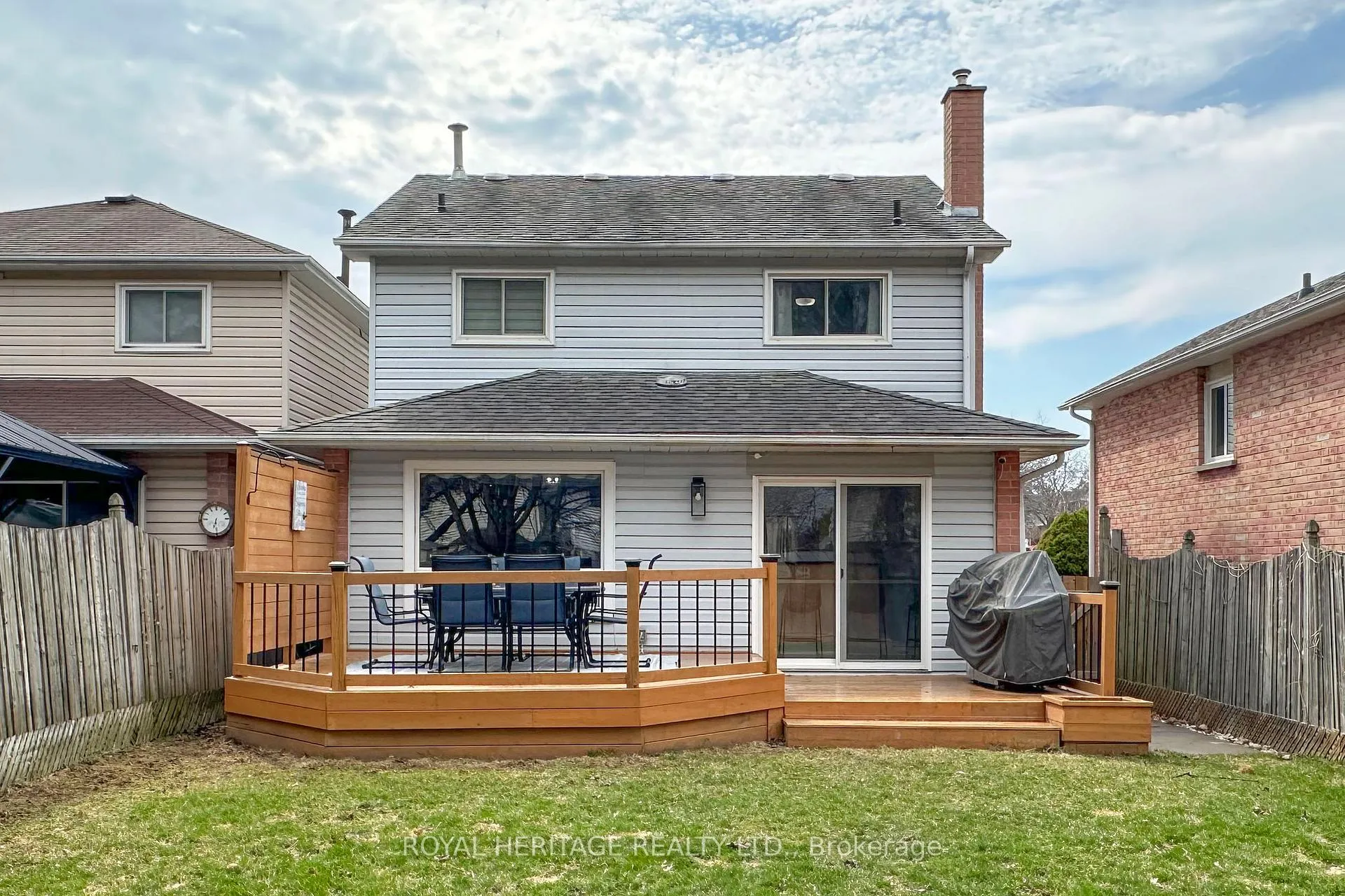 Photo 33 of 11 Glanville Crescent, Clarington, Bowmanville — HOMEH