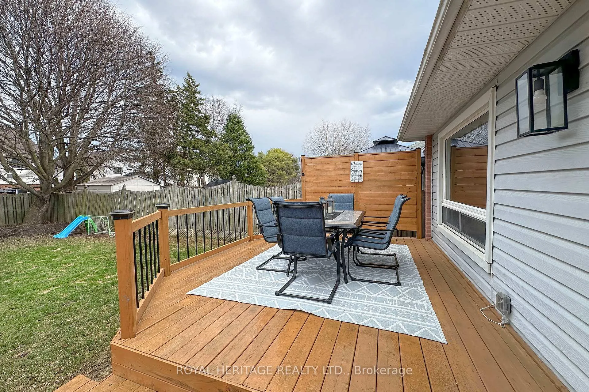 Photo 34 of 11 Glanville Crescent, Clarington, Bowmanville — HOMEH