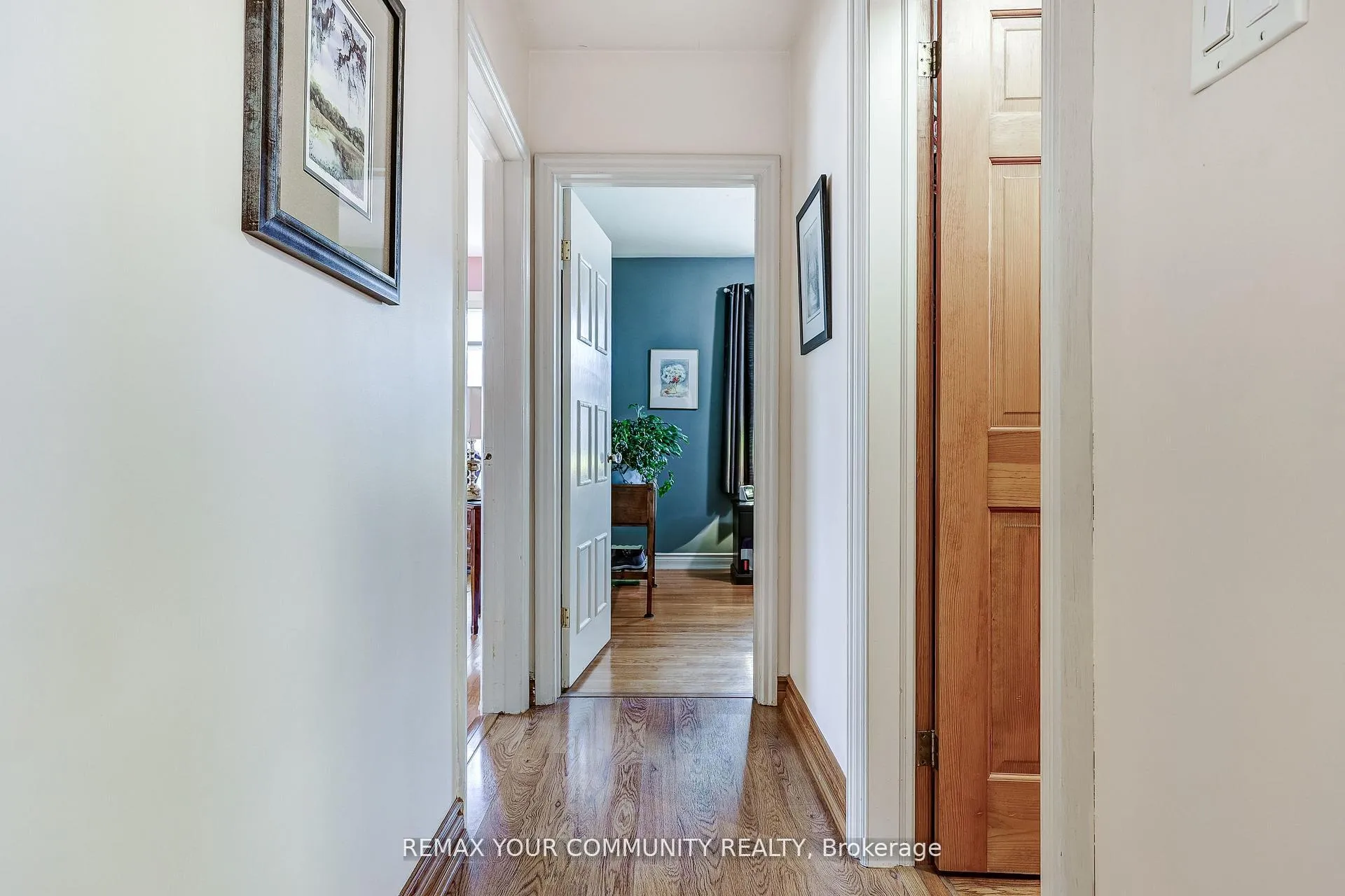 Photo 15 of 30 Dunning Avenue, Aurora, Aurora Village — HOMEH