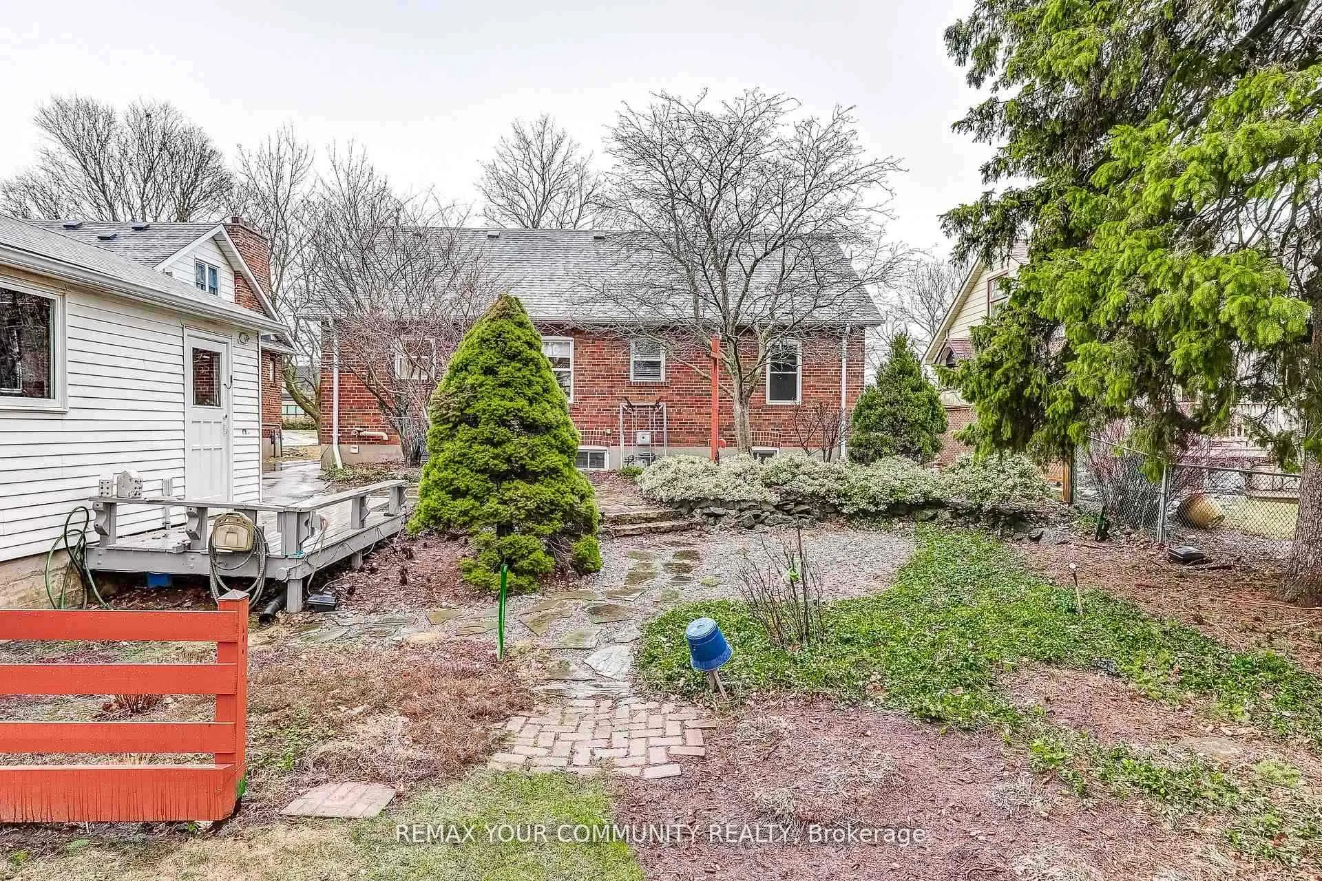 Photo 39 of 30 Dunning Avenue, Aurora, Aurora Village — HOMEH